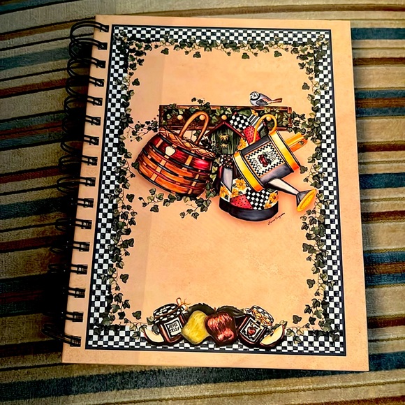 Watering can Journal -FREE when bundled with 2 other items - Picture 1 of 4